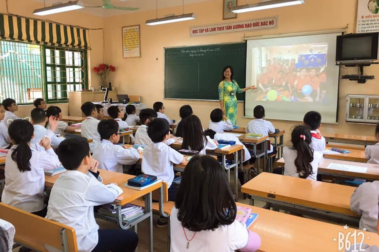 Cô giáo Võ Thị Hồng Thắng