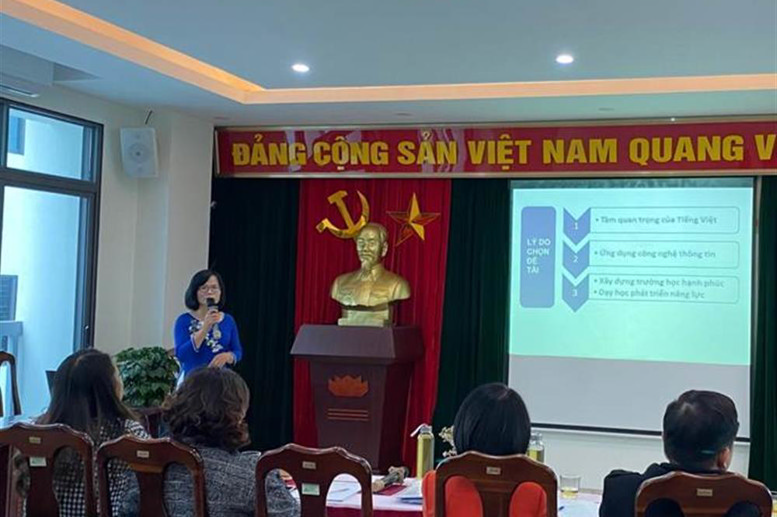 Cô giáo Vũ Thị Thiên Nga (GVCN 5A5) đạt giải Ba GVDG Cấp Quận