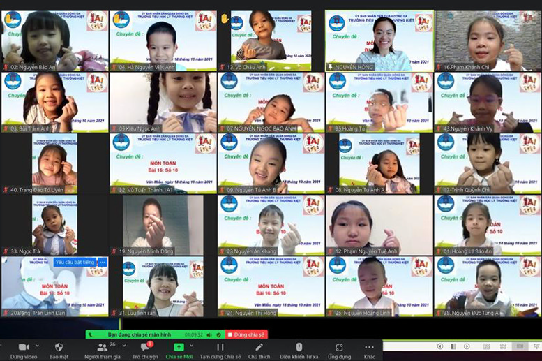 Không khí học tập sôi nổi, hào hứng của các con học sinh lớp 1A1