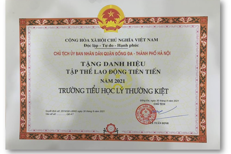 Bằng khen của Chủ tịch UBND Quận Đống Đa
