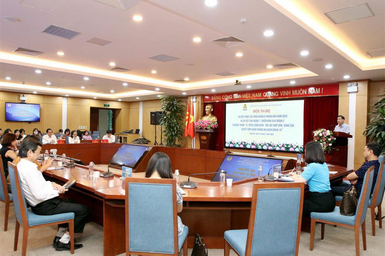 Đ.c Phạm Bá Vĩnh - Phó Chủ tịch Liên Đoàn Lao Động Thành Phố Hà Nội phát biểu chỉ đạo