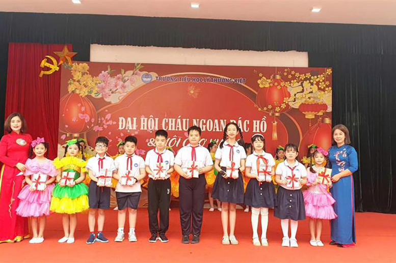 Vinh danh học sinh tiêu biểu đạt danh hiệu “Cháu ngoan Bác Hồ"